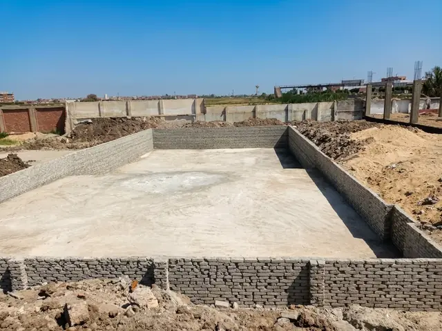 Concrete structure after casting